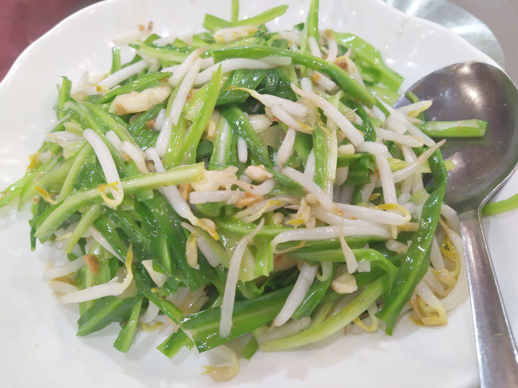 Restoran New Ocean Restaurant Kuala Lumpur - Stir Fried Royale Chives (aka Green Dragon Chives - Qing Long Cai)