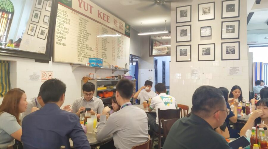 "Old School" Kopitiam setting inside Yut Kee Restaurant Kuala Lumpur