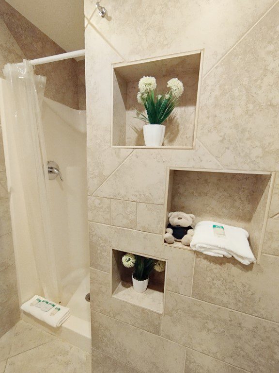 Shower of Ponce De Leon Hotel Miami Review