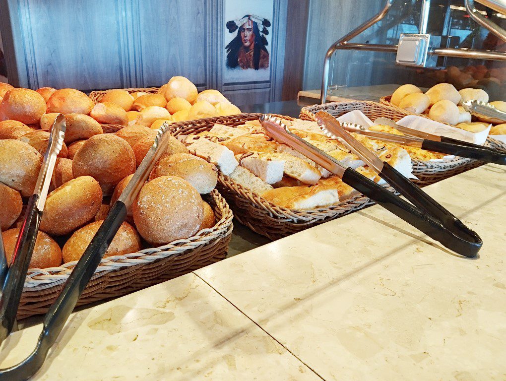 KLOVE Cruise 2024 First Buffet Meal onboard MSC Divina at Calumet Restaurant - Breads and Baked Goods