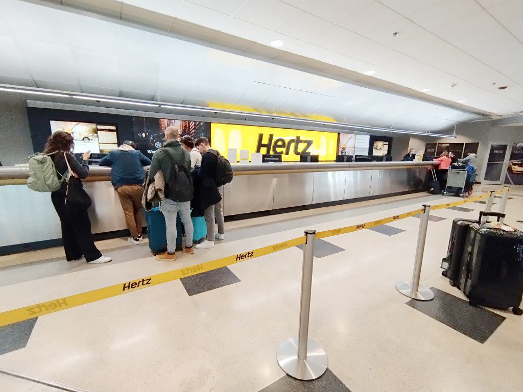 Hertz car rental at Miami Airport Car Rental Centre