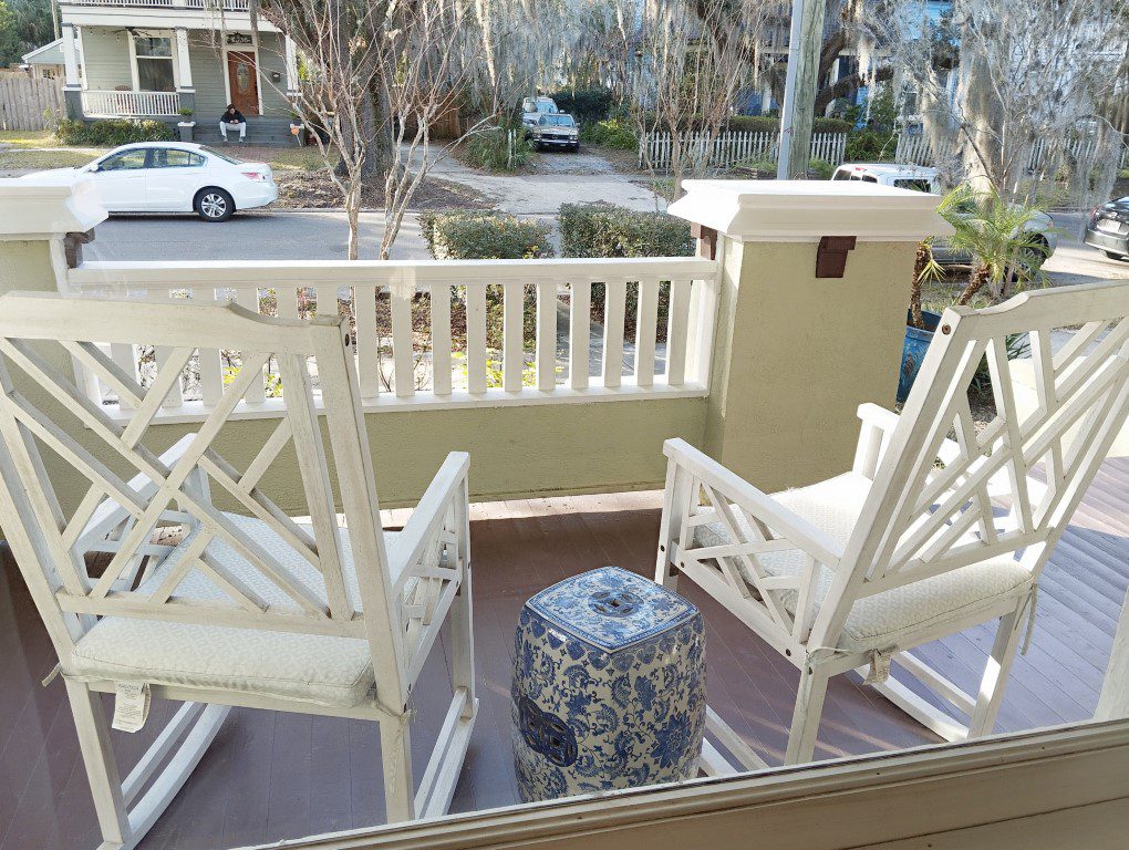 Silver Street Airbnb at Jacksonville - Porch