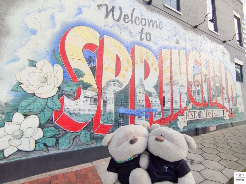 "Welcome to Springfield" mural in Jacksonville Florida (Historic District)