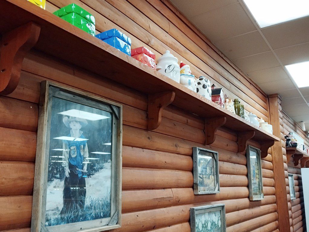 Inside Ole Times Country Buffet & Barbeque - Cookie Jars!