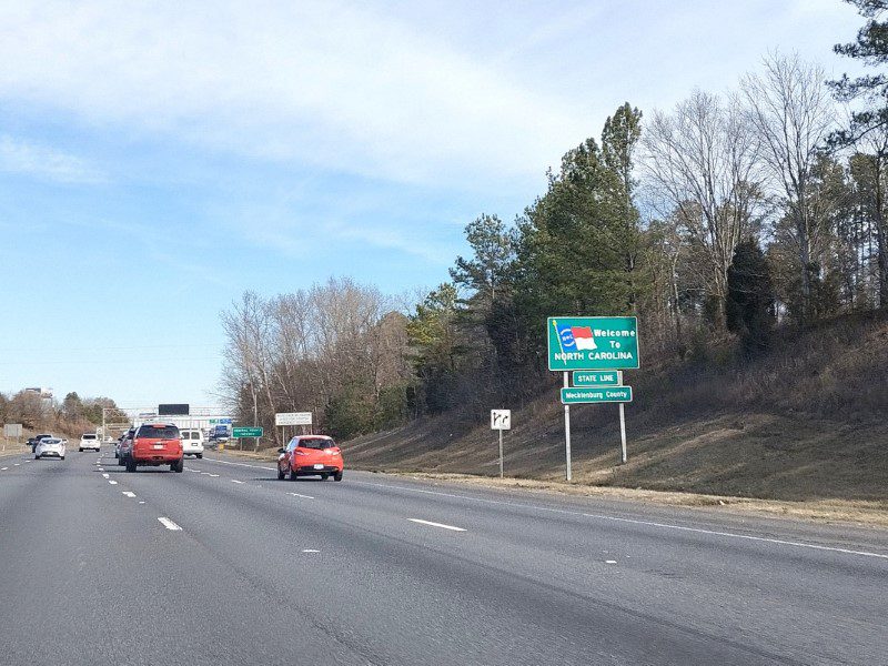 Driving from Charleston South Carolina to Charlotte North Carolina - Arriving at the state of North Carolina