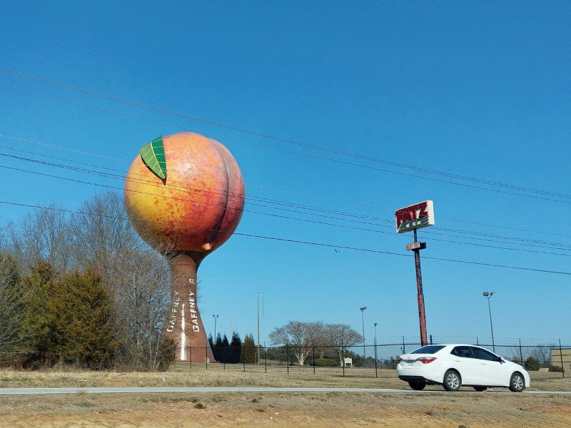 The orange that tells us that we have arrived at the state of Georgia