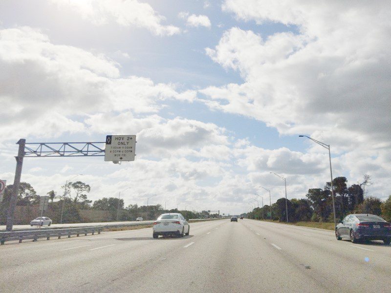 Driving towards Miami from Hotel Park Royal Orlando