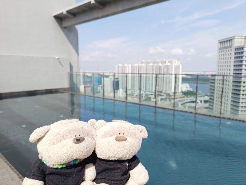 Holiday Inn Johor Bahru City Centre Roof Top Swimming Pool