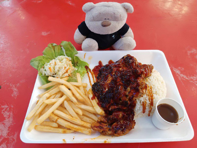 Western Hotplate at Uptown Ipoh Night Market - Chicken Grill with Nasi Goreng (15.9RM)